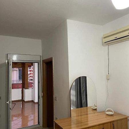 Rooftop Apartament Alexandria Vlore Bagian luar foto