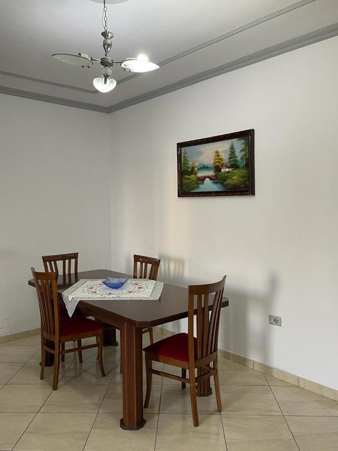 Rooftop Apartament Alexandria Vlore Bagian luar foto