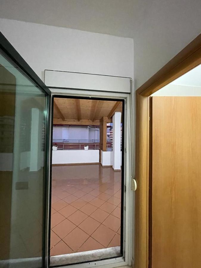 Rooftop Apartament Alexandria Vlore Bagian luar foto