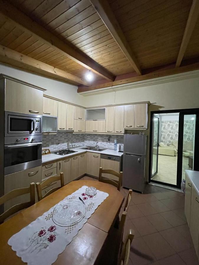 Rooftop Apartament Alexandria Vlore Bagian luar foto